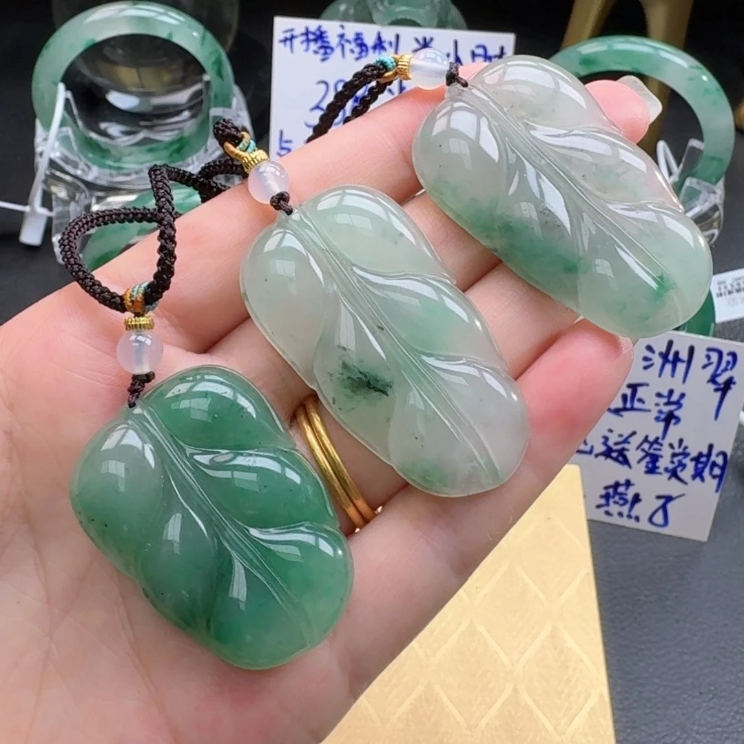 石英质玉未镶嵌颈饰多样性发货，发一件