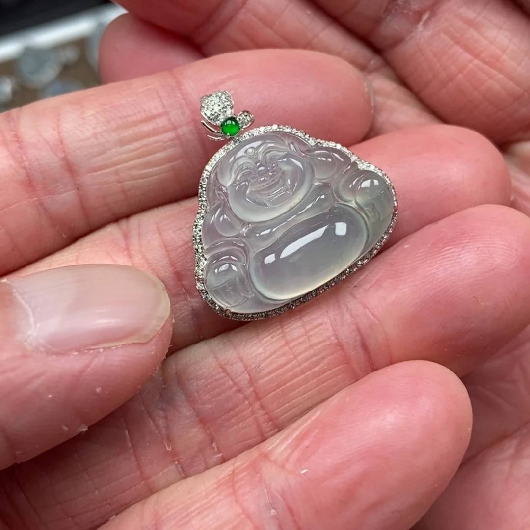 翡翠颈饰18K金镶嵌佛公