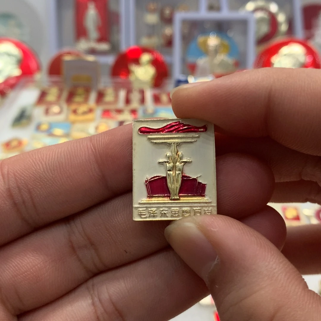 铝红色纪念章体育运动