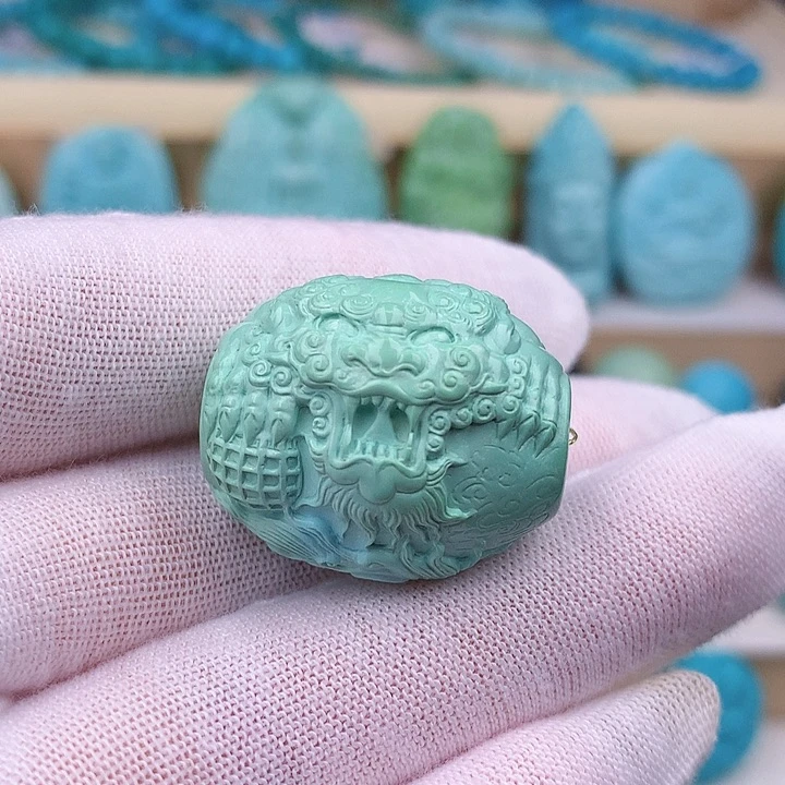 未镶嵌绿松石珠宝奇石