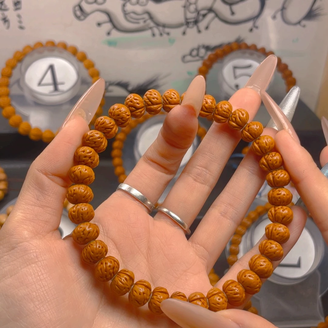 入***栖吊坠桃核1.11111111111