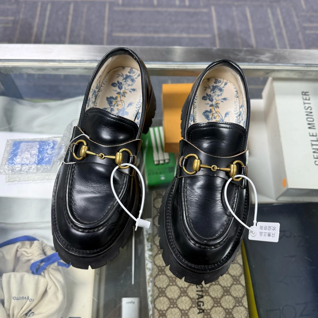 99新 GUCCI/古驰 小蜜蜂刺绣 乐福鞋 尺码/38.5码 YH18297