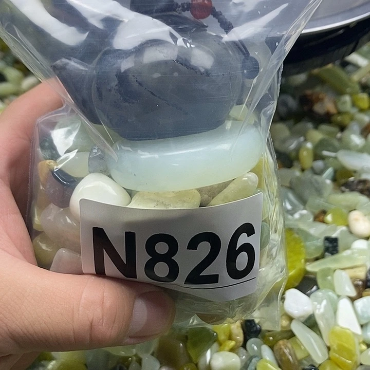 未镶嵌蛇纹石玉鱼缸石