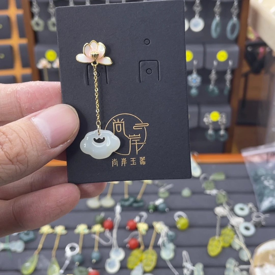 和田玉耳饰银S925镶嵌不****过