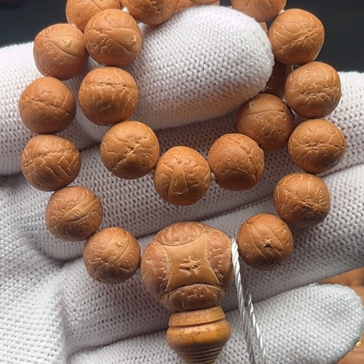 永***翔手串凤眼菩提10.5mm24颗