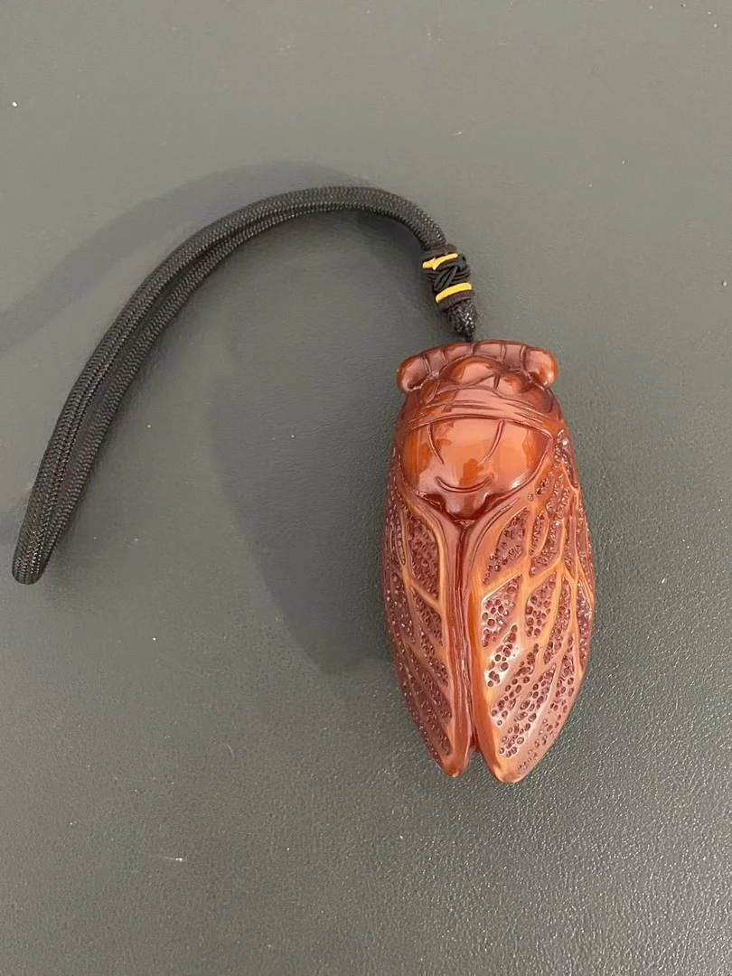 3027-一鸣惊人手把件 无礼盒