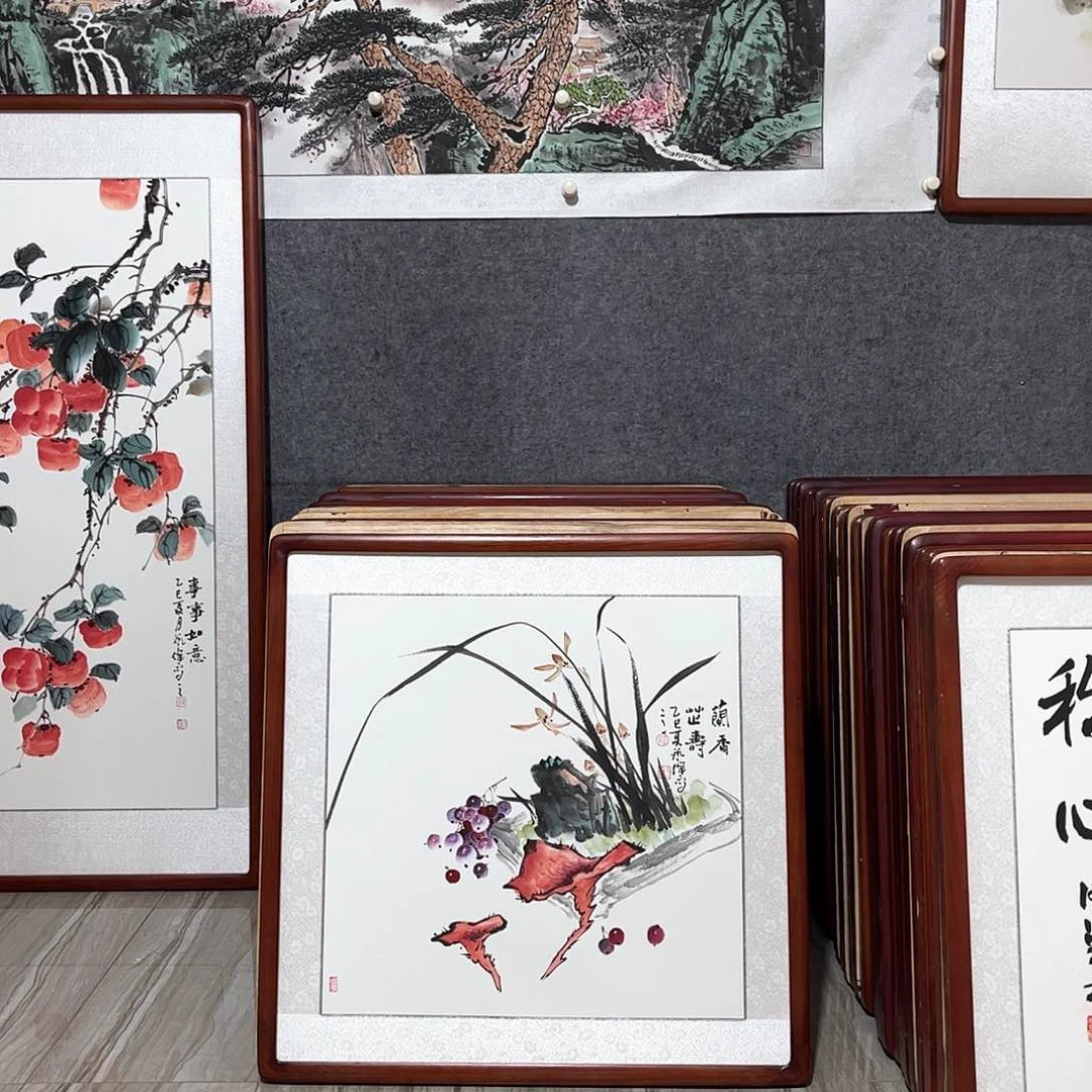国画书画作品带框63×63厘米