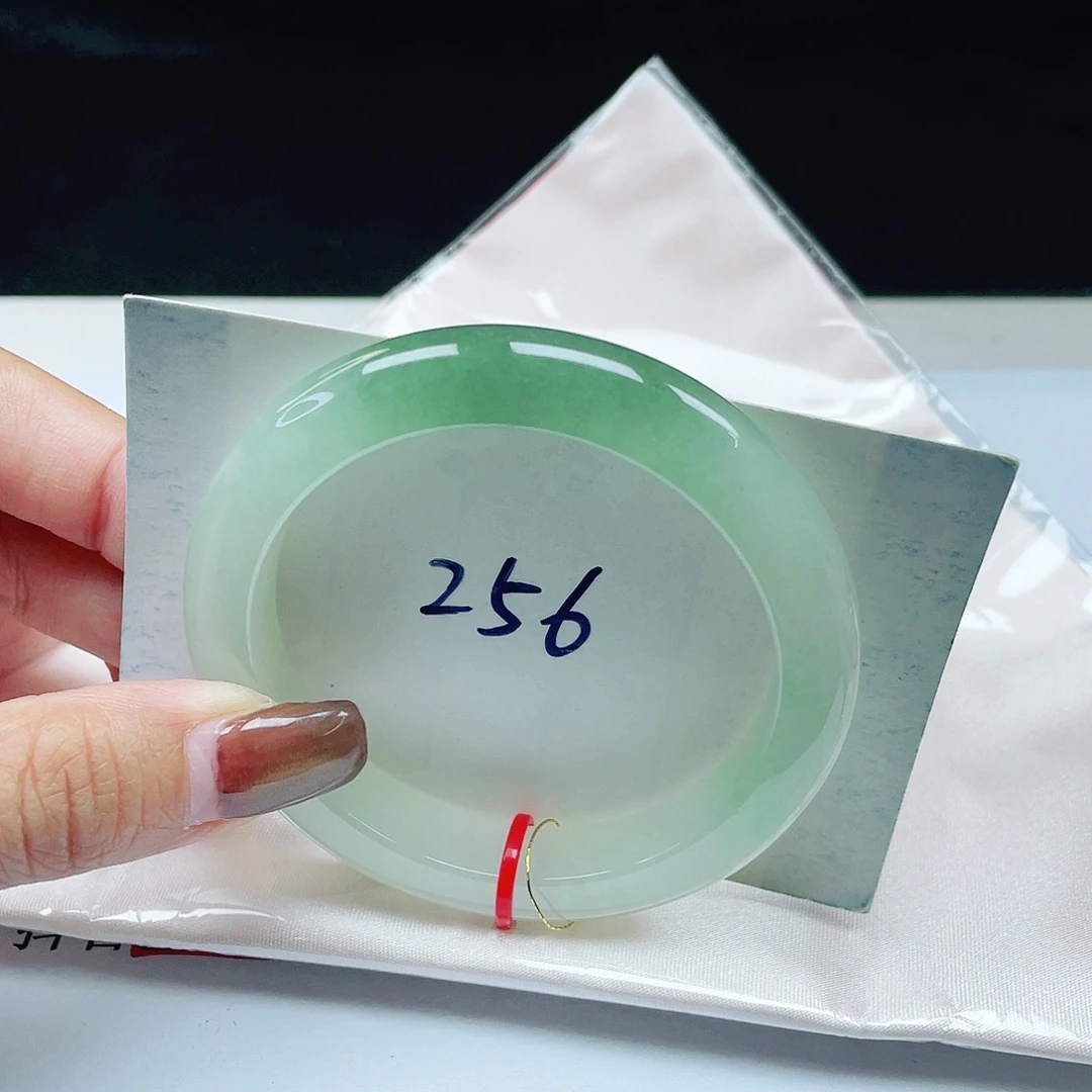 翡翠未镶嵌手镯 正圈54+