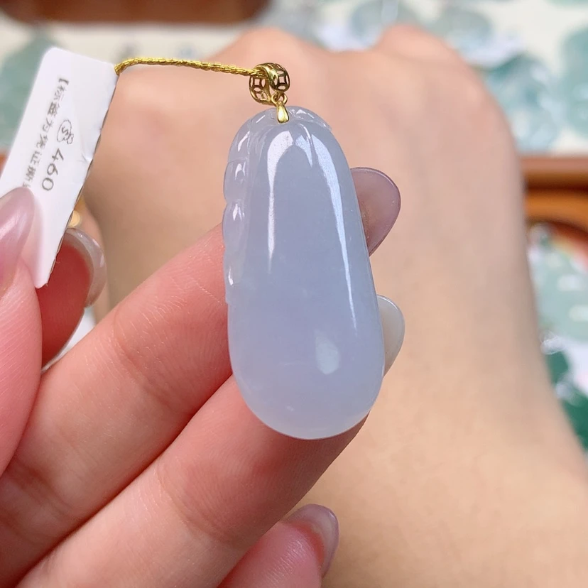 【闪购商品】翡翠18K金镶嵌颈饰瓜