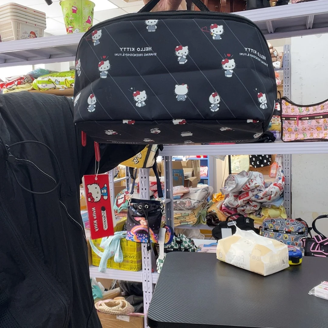 PU化妆包等产品和产品为