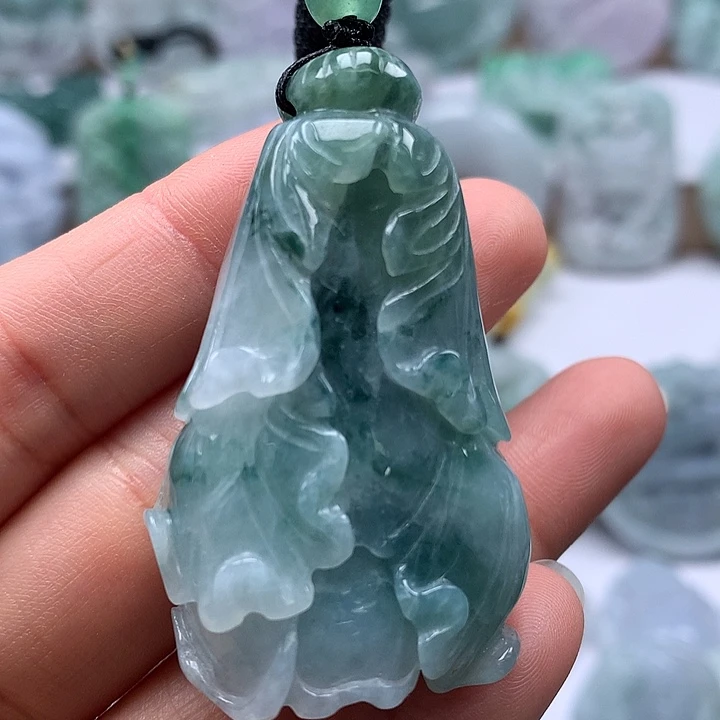 翡翠未镶嵌颈饰百财卡厚16+