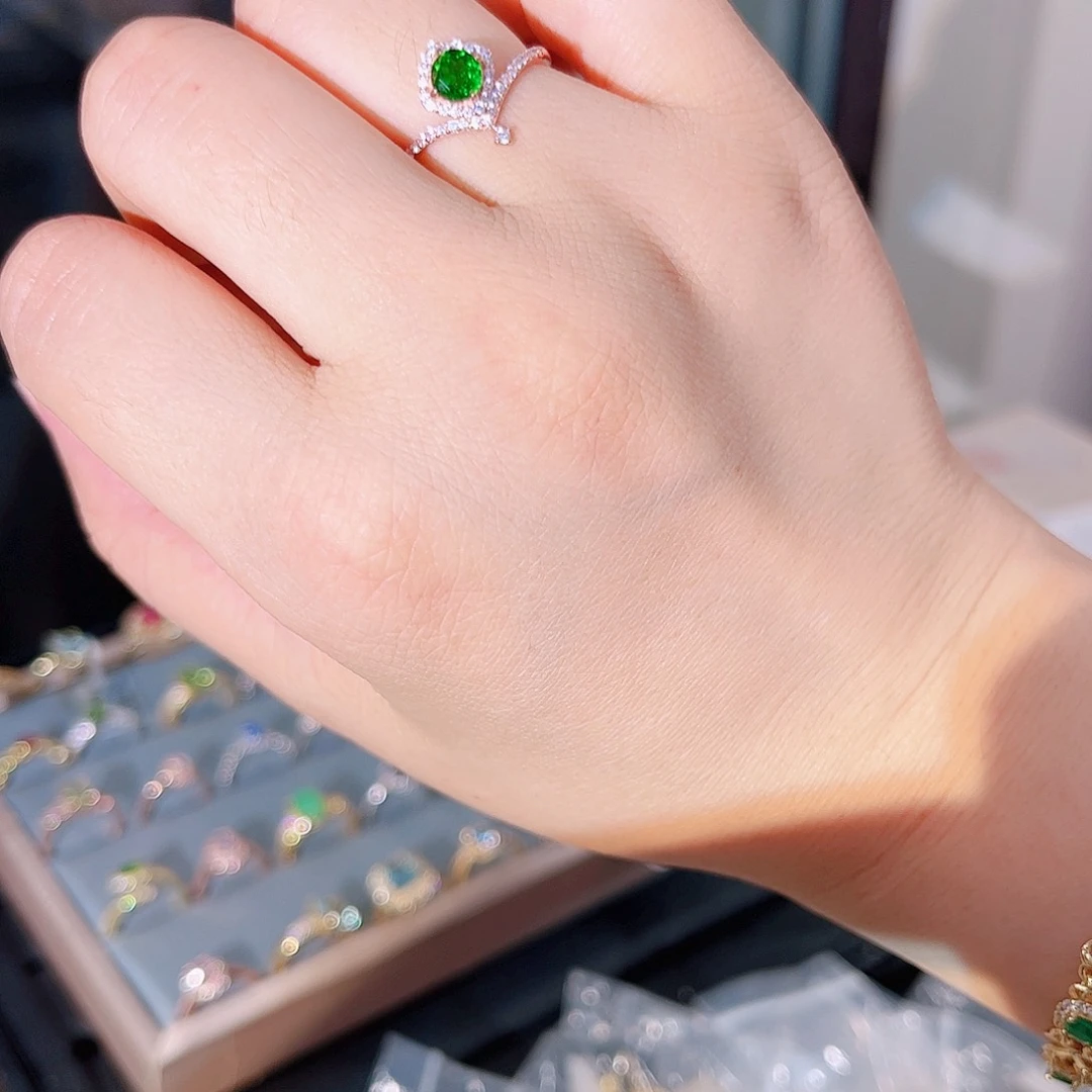 银S925镶嵌颈饰橄榄石