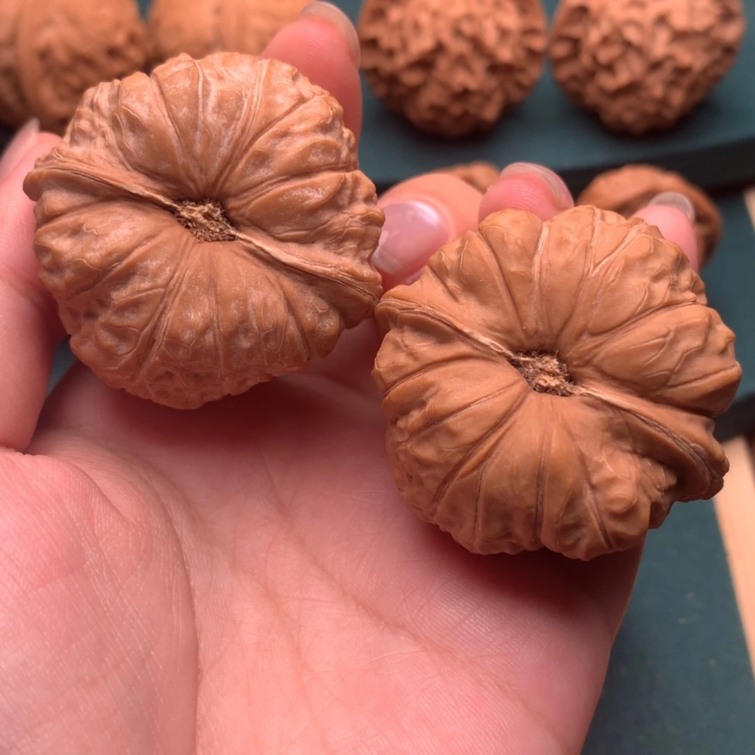 纯***学把件文玩核桃南瓜蹲