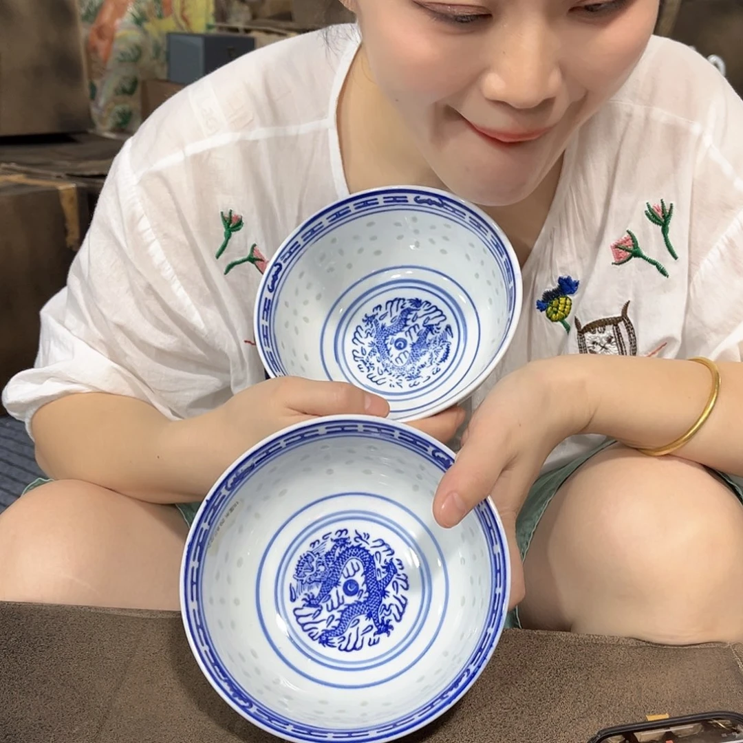 摆件/////景德镇陶瓷瓷器。15厘米。2个。