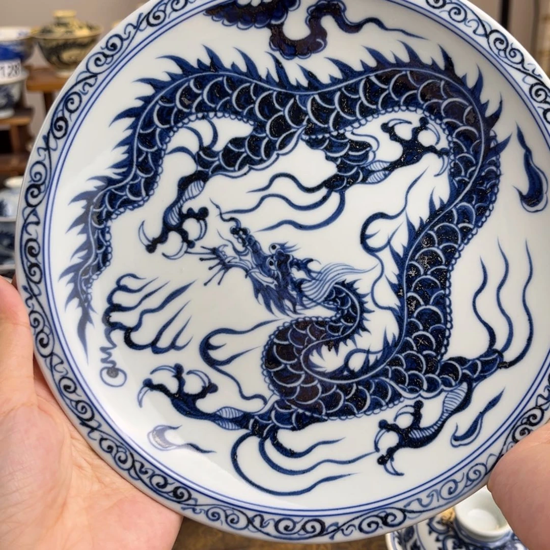 微瑕龙纹壶承壶承