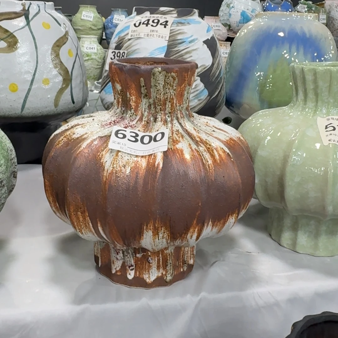 熊***宝摆件景德镇高温花瓶编码6300高28口8默认无孔