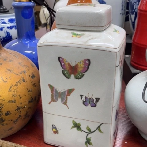 瓶瑕疵。。。。。。。。。。。。。。。。。