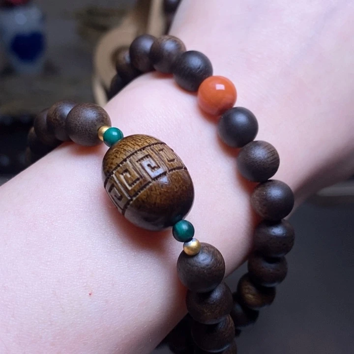 沉香手串越南芽庄紫棋玉化0.8+富森红土沉香木雕配饰