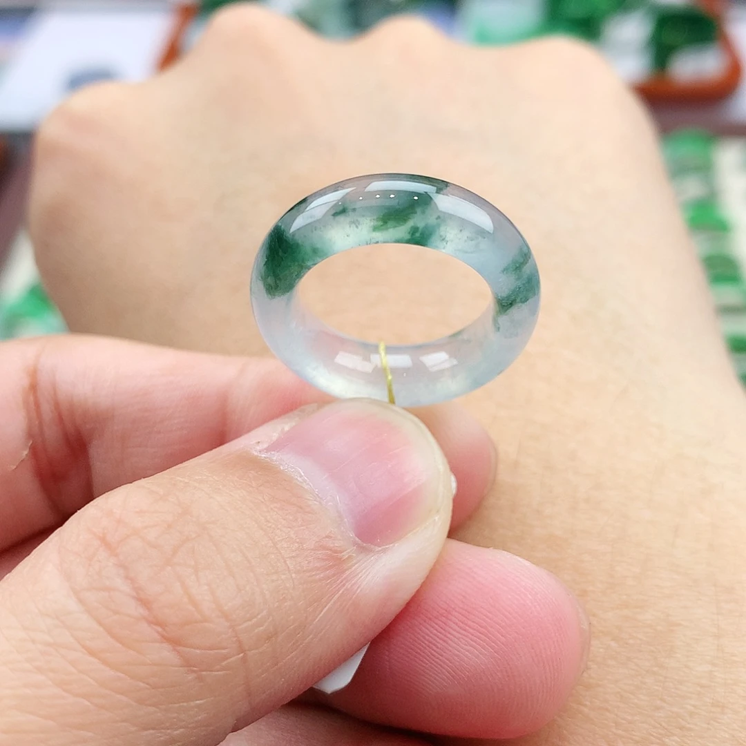 翡翠未镶嵌戒指8号