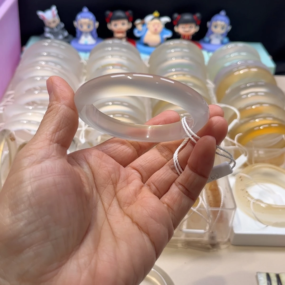 手镯玛瑙/玉髓合金