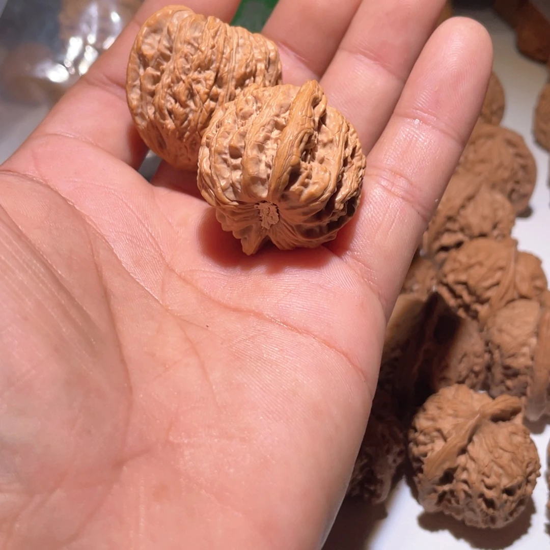 文玩核桃吊坠噼**啦密纹