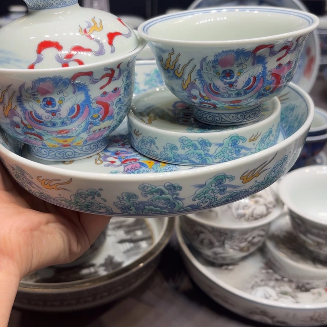 摆件景德镇陶瓷艺术展