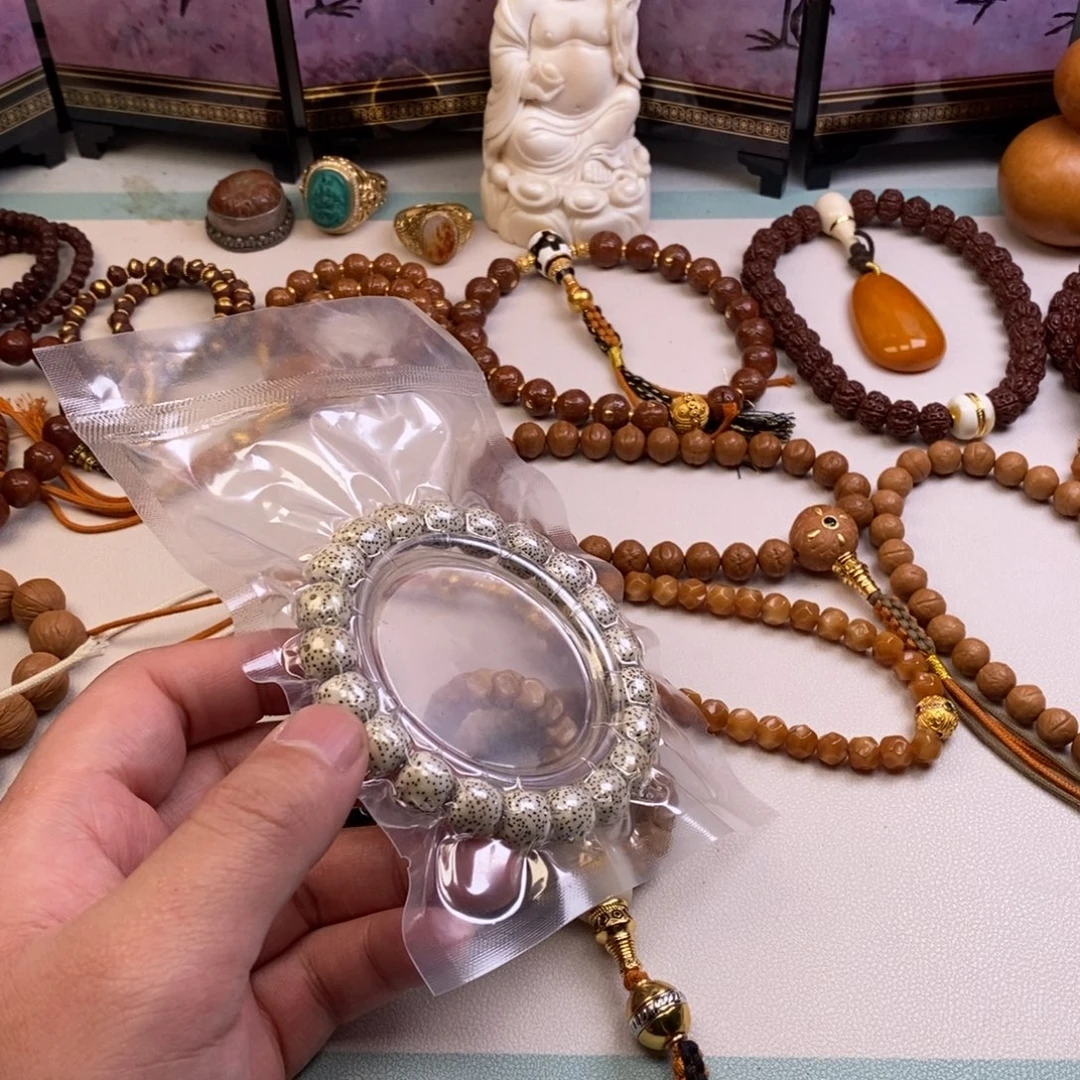 星月菩提吊坠。。。。。。。。。。