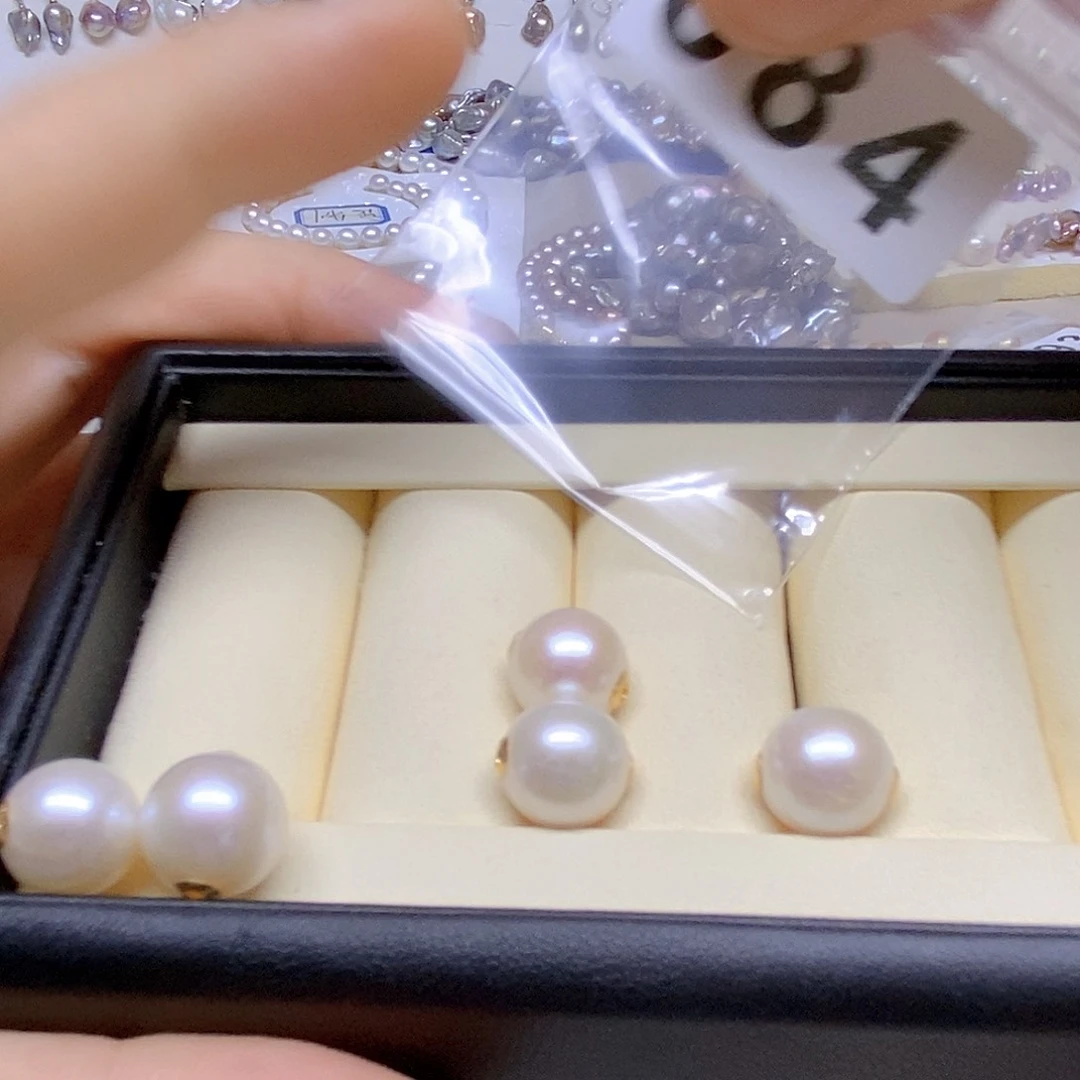颈饰未镶嵌淡水珍珠