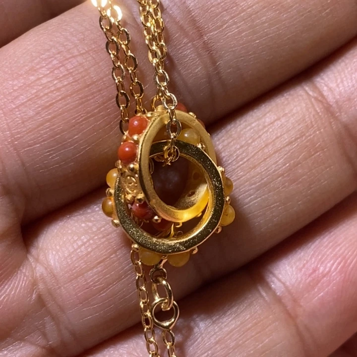 蜜蜡裸石未镶嵌配饰