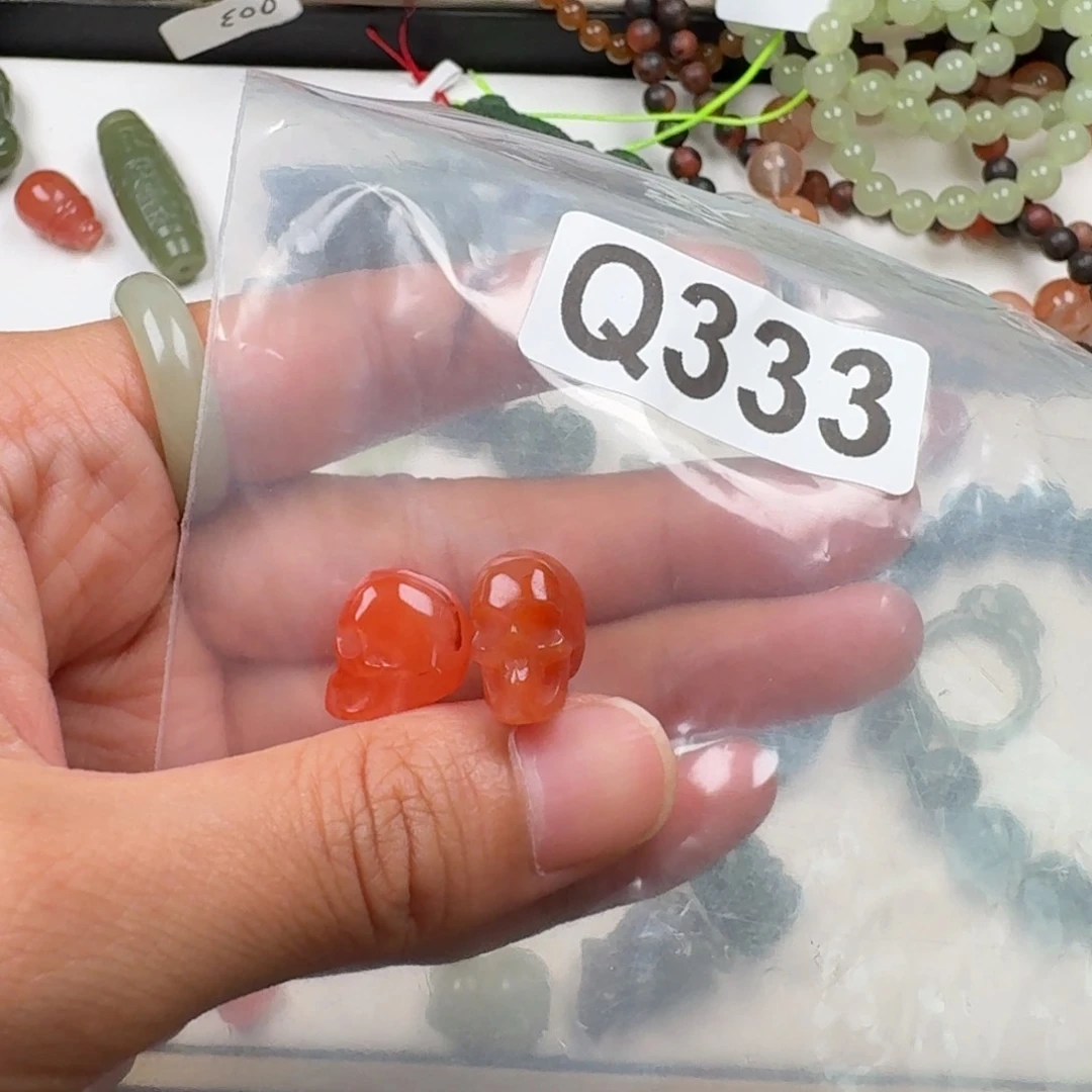 南红玛瑙未镶嵌珠宝奇石