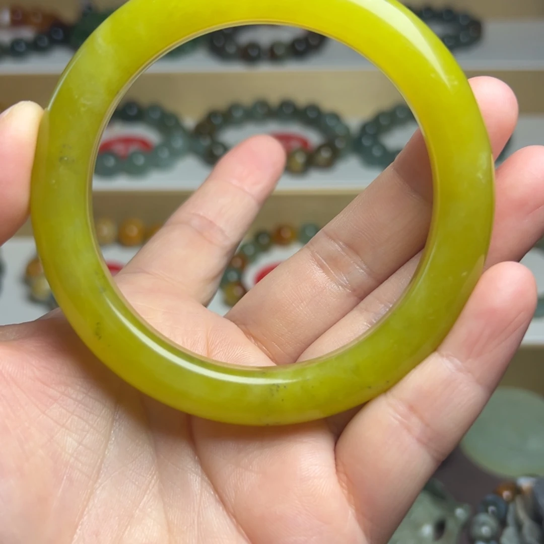 蛇纹石玉未镶嵌手链