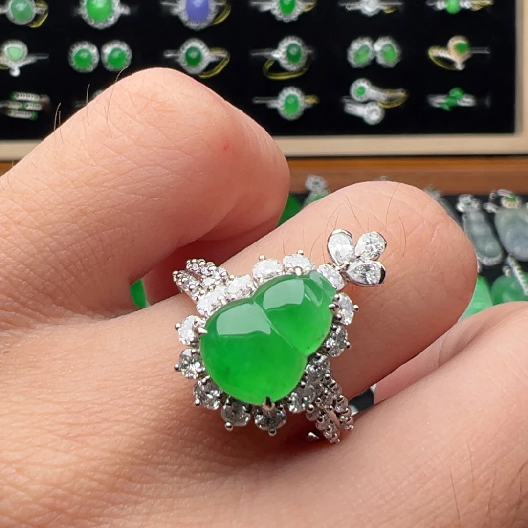 翡翠18K金镶嵌戒指两用款葫芦