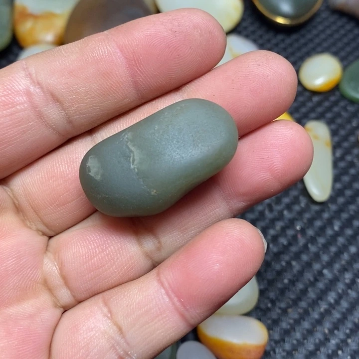 和田玉（白玉）珠宝奇石未镶嵌