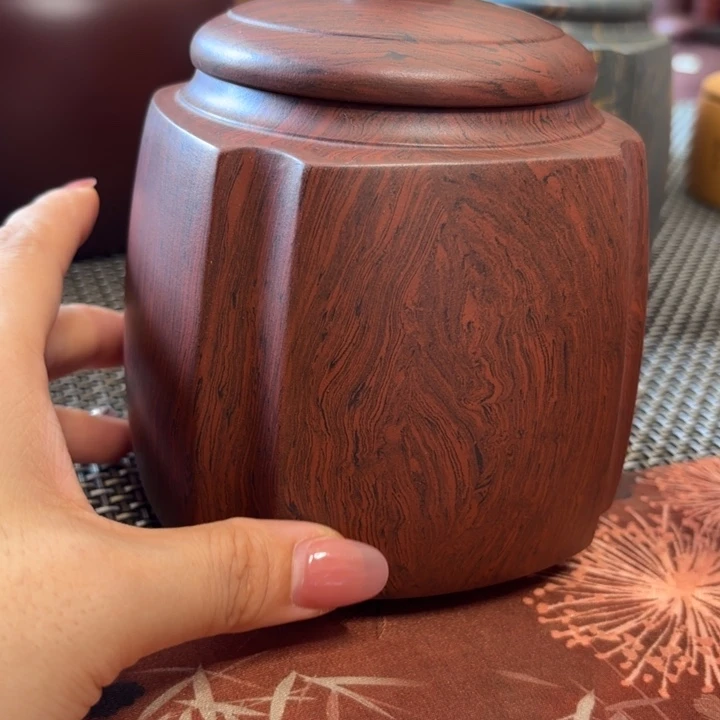 紫砂茶叶罐中高端紫砂茶叶罐