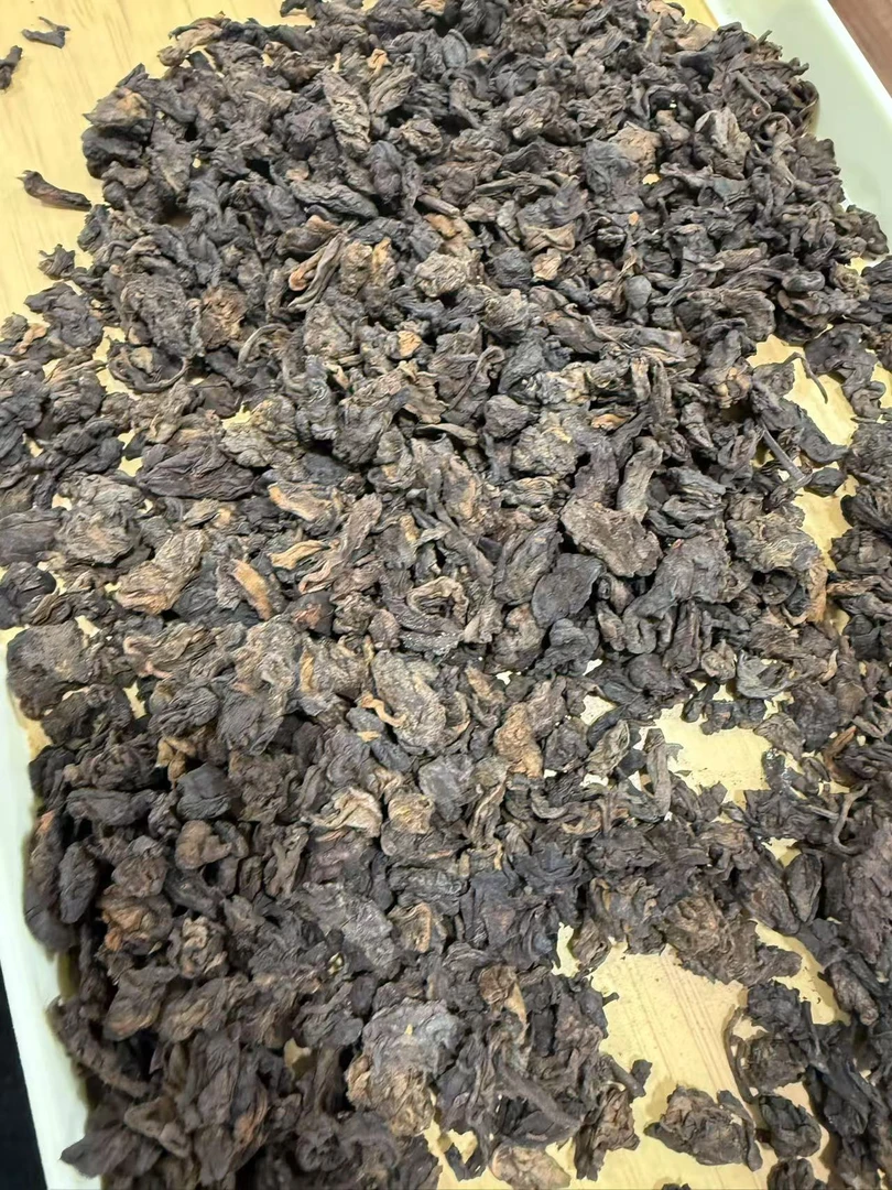 2013年班章小茶头普洱茶500g（熟茶）