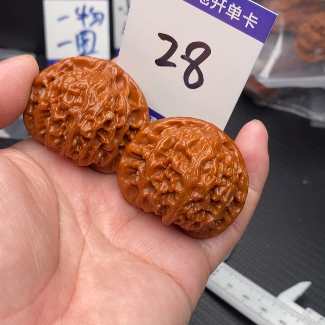 桃核把件宫灯42ooooo