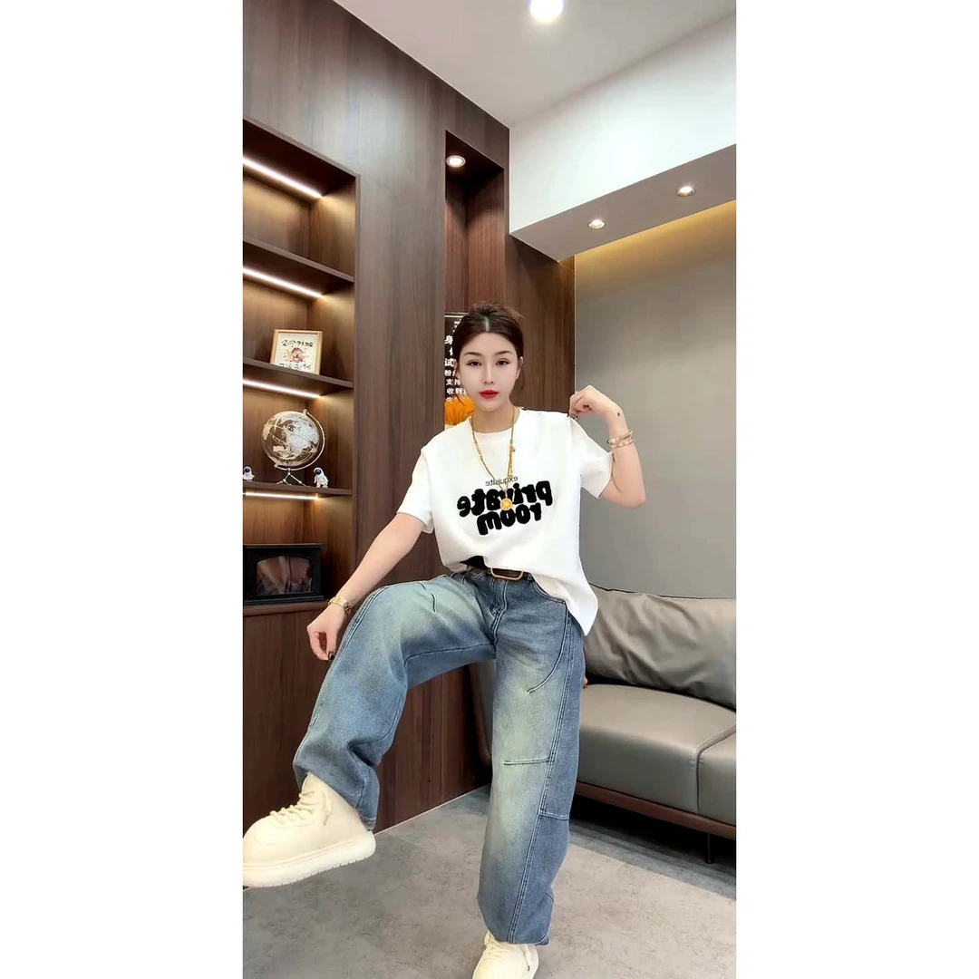 欧货新款休闲百搭毛巾绣字母圆领短袖T恤