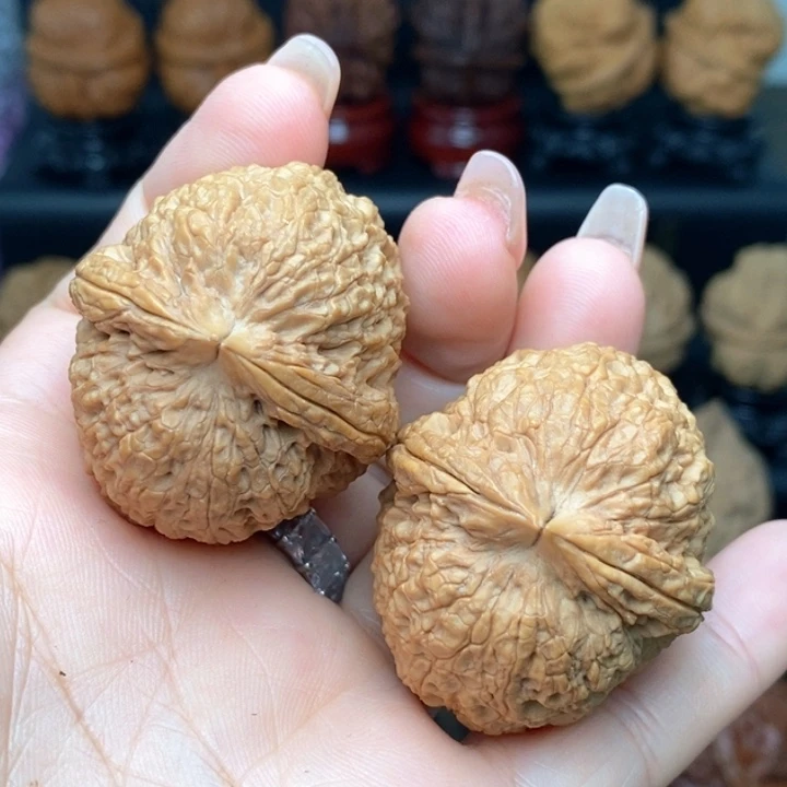 吊坠文玩核桃铁狮子