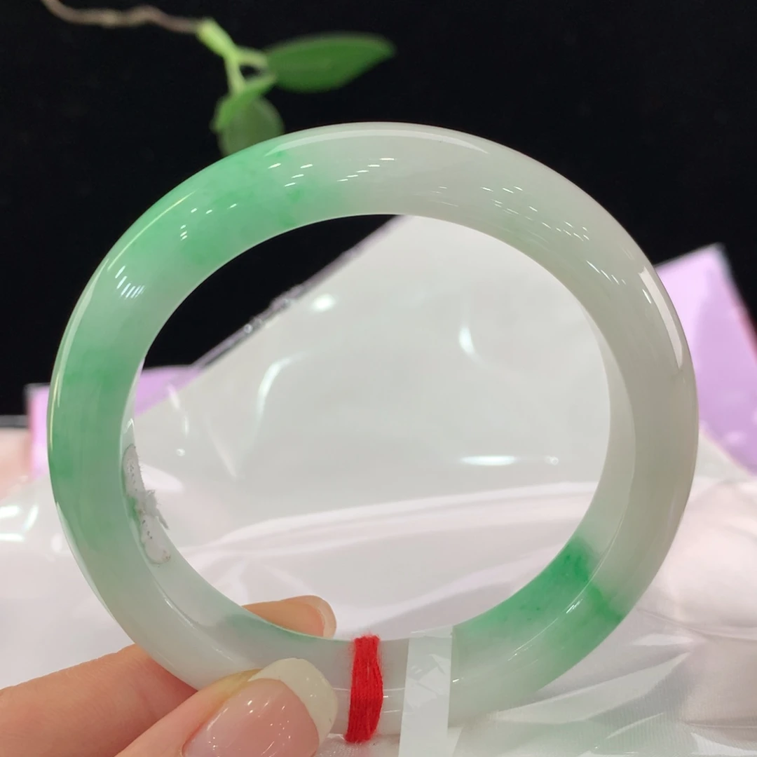 翡翠手镯未镶嵌111-0355