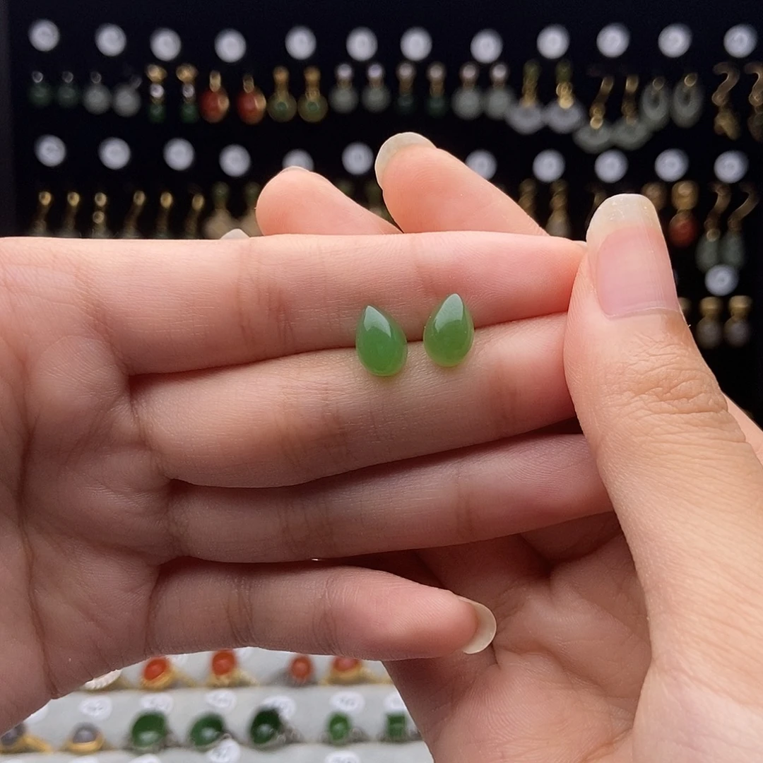 银S925镀金镶嵌和田玉耳饰