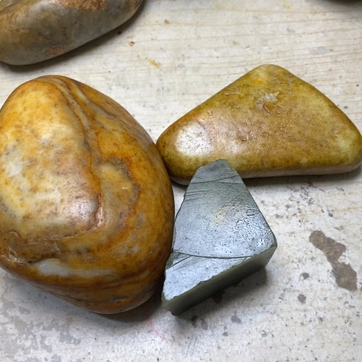 和田玉未镶嵌珠宝奇石45