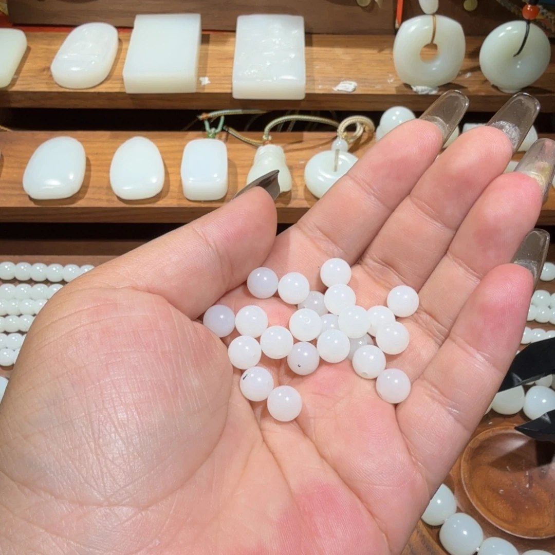 可****和田玉未镶嵌手链