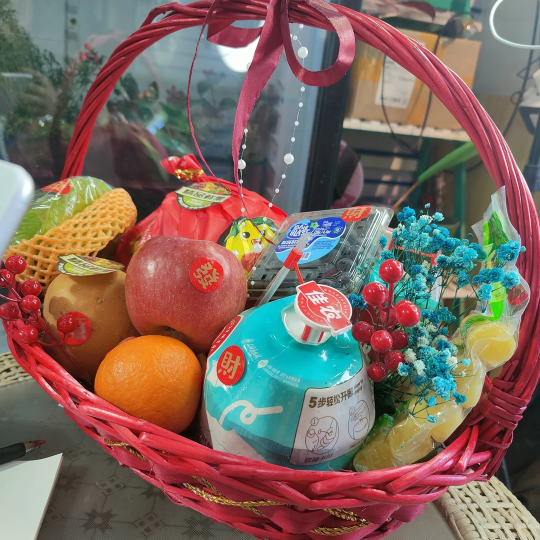 新年鲜花果拜年礼