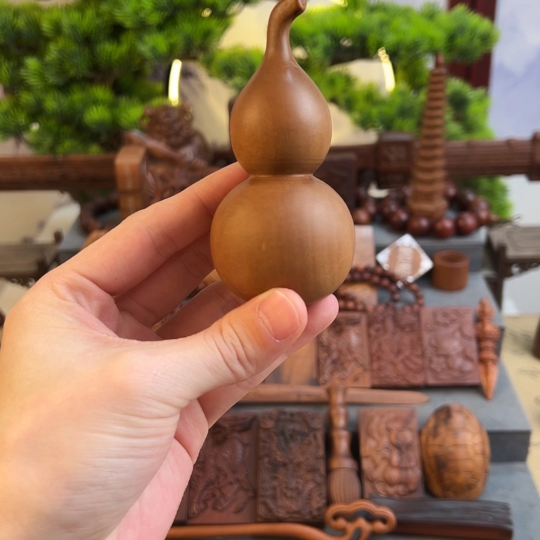 枣木不****↗雷击枣木10cm葫芦摆件