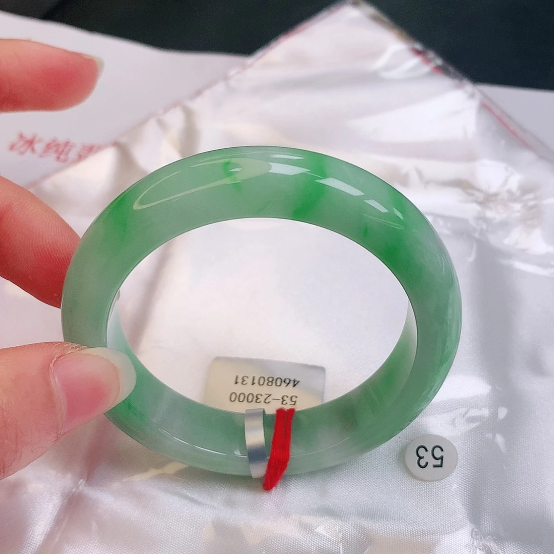 【闪购商品】翡翠手镯未镶嵌缅甸天然a货翡翠