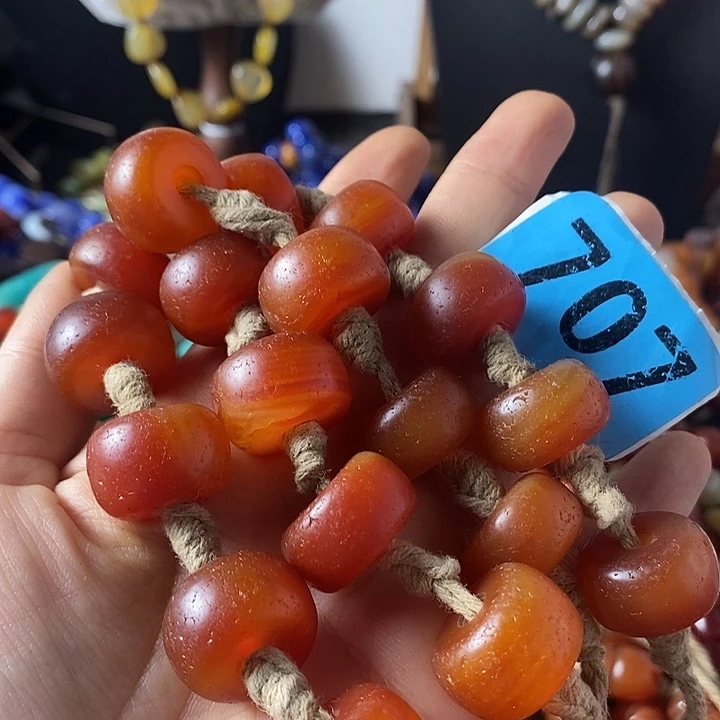 妙***)玛瑙/玉髓颈饰未镶嵌