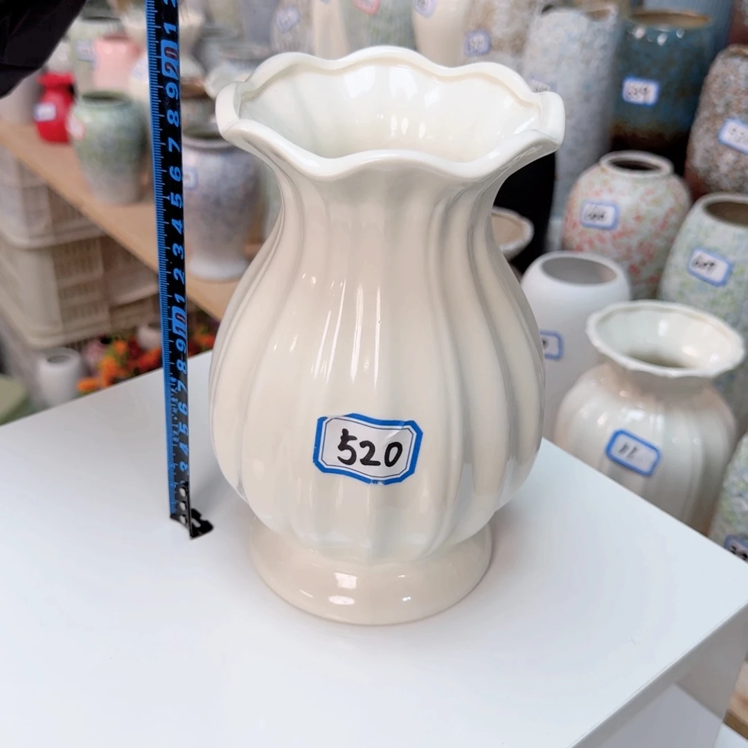 520号陶瓷高20厘米一个