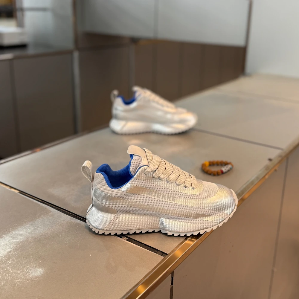 男鞋2025新款时尚纯色针织网面透气包底鞋厚底增高舒适休闲运动鞋