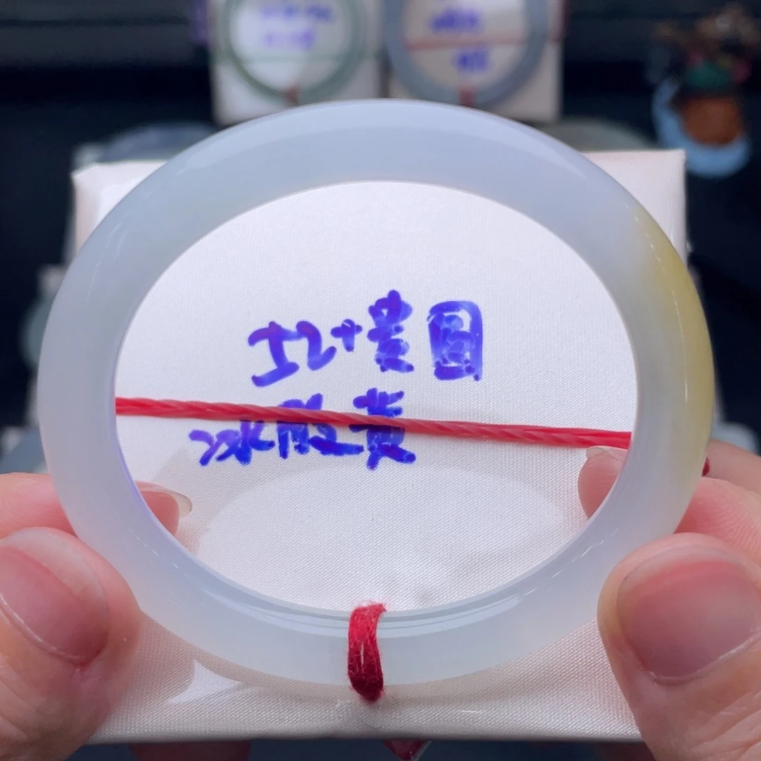 翡翠未镶嵌手镯翡翠手镯69