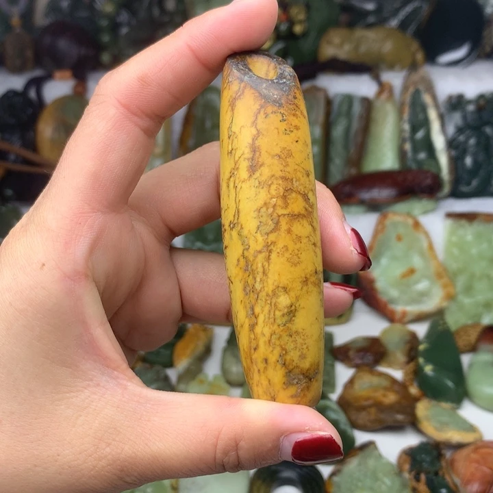 岫岩河磨玉（透闪石质玉）手把未镶嵌